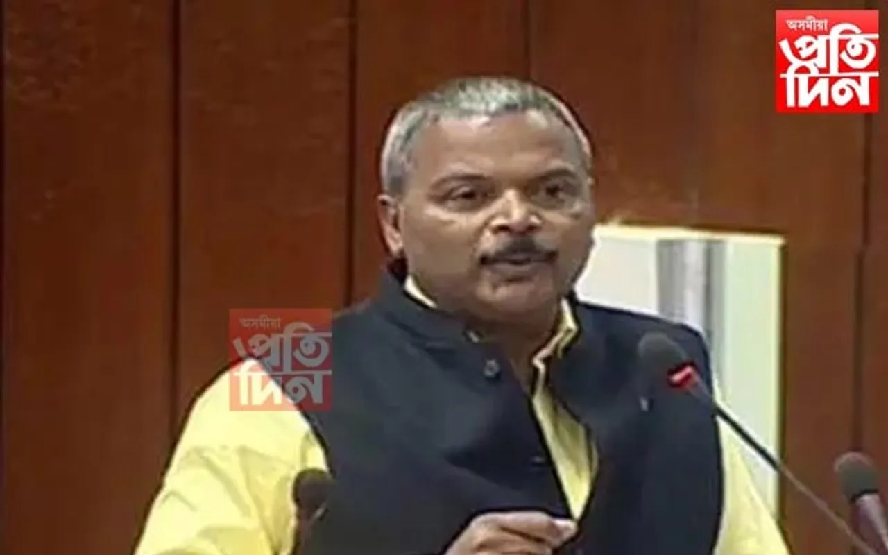 উজনি-নামনি সন্দৰ্ভত বিতৰ্কিত মন্তব্য কৰি শলঠেকত বিধায়ক মৃণাল শইকীয়াঃ শীঘ্ৰে গ্ৰেপ্তাৰৰ দাবী দল-সংগঠনৰ