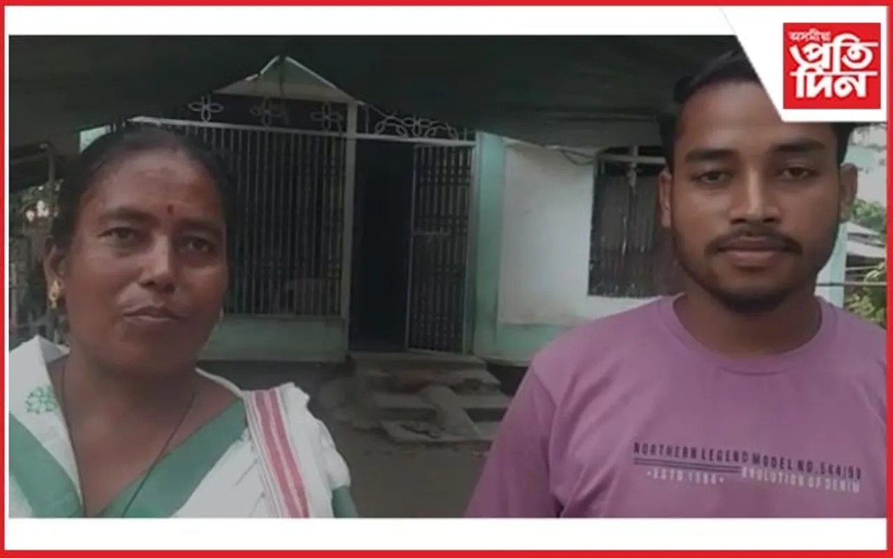 পিতৃয়ে কৰে কেৰালাত দিন-হাজিৰা : পুত্ৰ উত্তীৰ্ণ হ'ল NEET পৰীক্ষাত