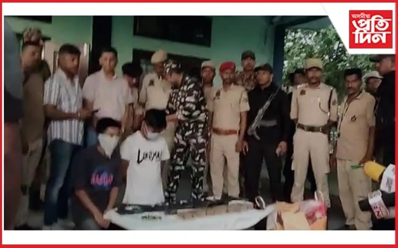 বোকাজানৰ পুৰণা লাহৰীজানত বৃহৎ পৰিমাণৰ মৰণাস্ত্ৰসহ দুজনক আটক...