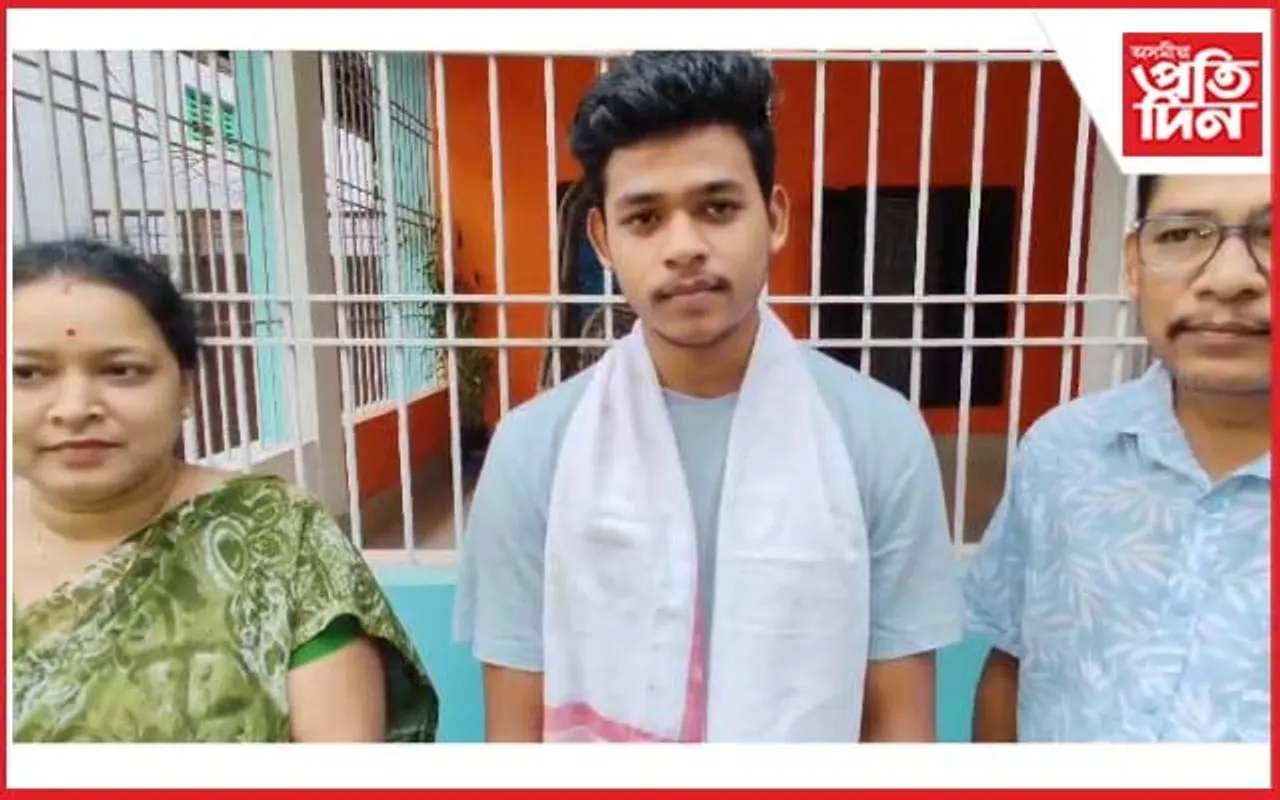 নীট পৰীক্ষাত উজলিল বঢ়মপুৰৰ মনীষ বৰবৰুৱা 