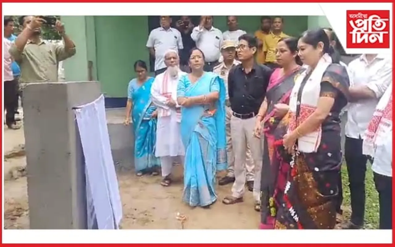 জাজৰি উচ্চতৰ মাধ্যমিক বিদ্যালয়ৰ বিজ্ঞানগাৰৰ আধাৰশিলা স্থাপন...