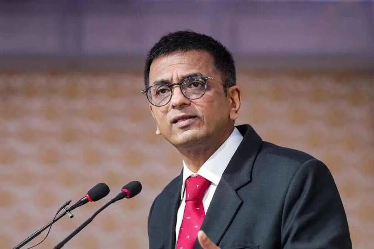 মাইক্ৰছফ্ট সমস্যা : কি ক'লে মুখ্য ন্যায়াধীশ ডি ৱাই চন্দ্ৰচূড়ে...