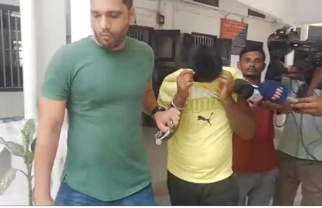 দিল্লী আৰক্ষীৰ অভিযান : নগাঁৱত দুই চাইবাৰ অপৰাধীক গ্ৰেপ্তাৰ