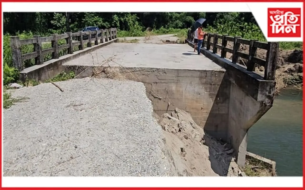 মৰাভূৰ নৈৰ গৰাখহনীয়াৰ কবলত চিদলী ৰাজহচক্ৰঃ ব্যাহত যাতায়ত ব্যৱস্থা