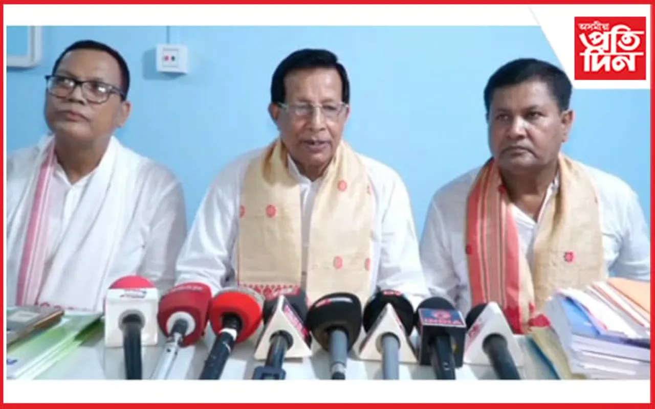 পদাধিকাৰ ভবেন্দ্ৰনাথ ডেকালৈ বিশেষ সন্মান