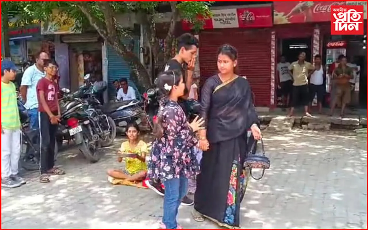 ৰঙিয়াত ড্ৰাগছ বিৰোধী বাটৰ নাট পৰিৱেশন...