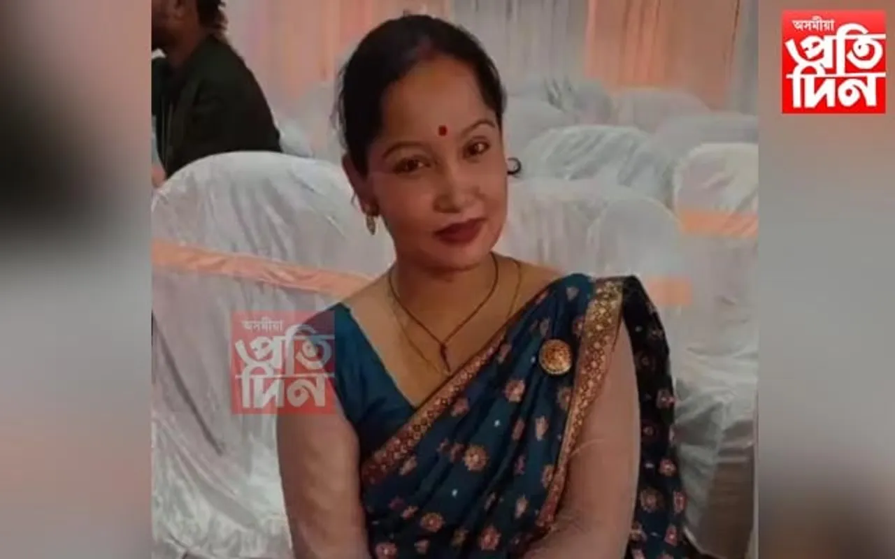 সোনাৰী চাপৰিত এমাহে সন্ধানহীন দুই সন্তানৰ মাতৃ...
