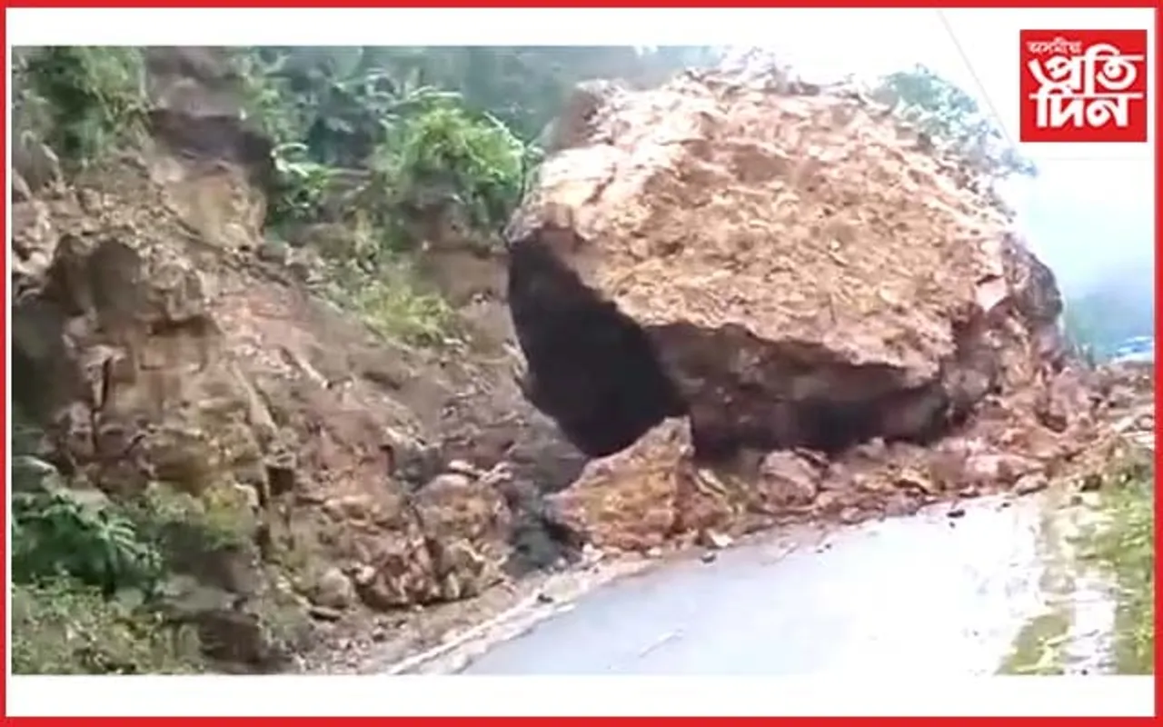 অৰুণাচলত ভয়ংকৰ ভূমিস্খলনঃ ব্যাহত হৈ পৰিছে যাতায়ত ব্যৱস্থা