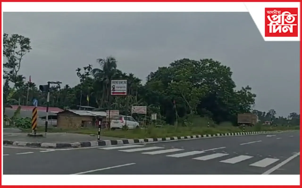 যুৱতীৰ ডিঙিৰ পৰা থপিয়াই নিলে সোণৰ চেইন