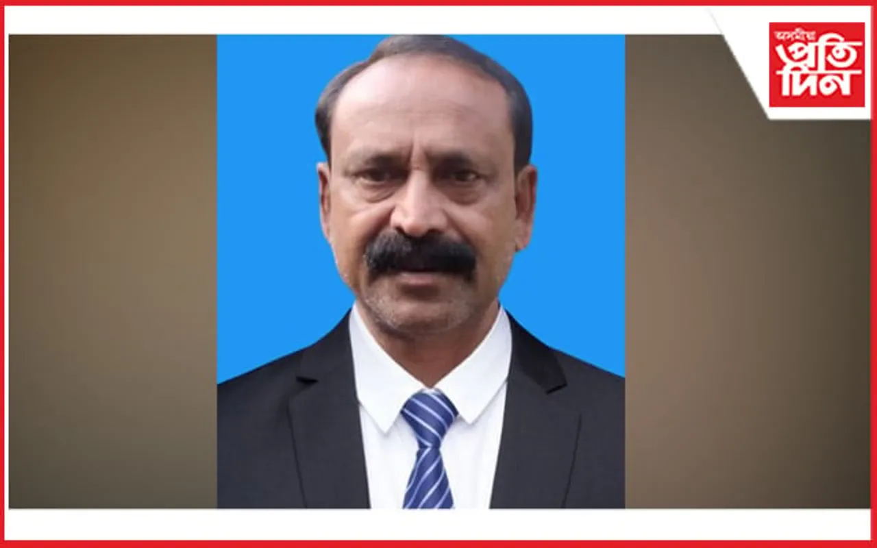 চামছুল আলম ভূঞালৈ জিলা কৃতী শিক্ষক বঁটা 