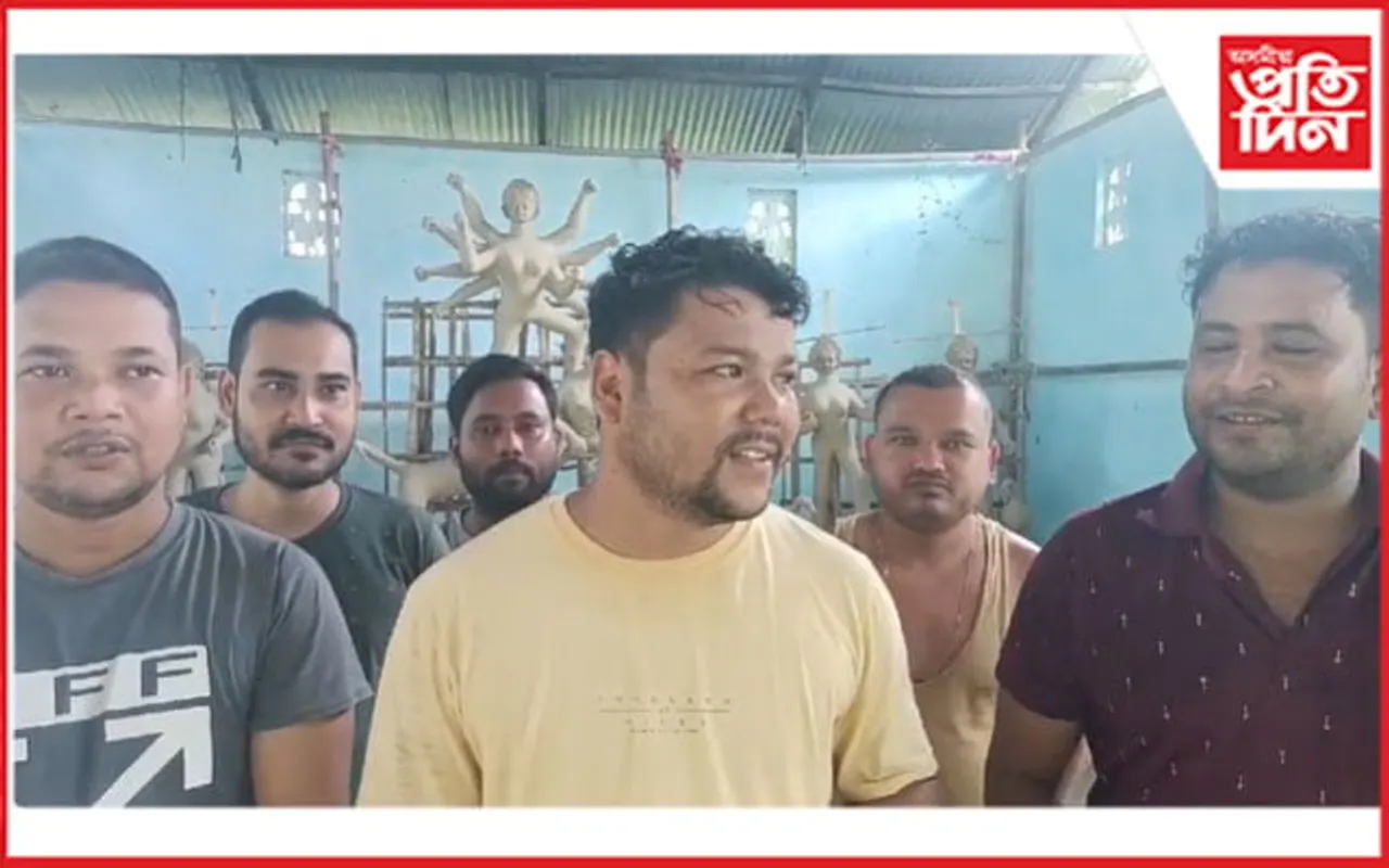 হাজোৰ দিহিনাত দেৱী দুৰ্গাৰ মূৰ্তি দান কৰিলে মুছলমান যুৱকে...