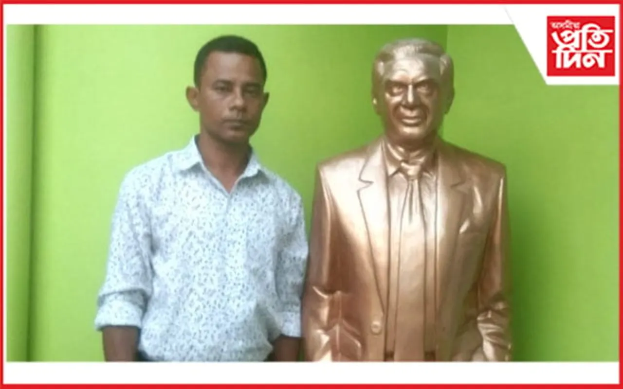 ৰতন টাটাৰ মৃত্যুত তেওঁৰ প্ৰতিমূৰ্তি নিৰ্মাণ কৰা বঢ়মপুৰৰ শিক্ষকৰ শোক...