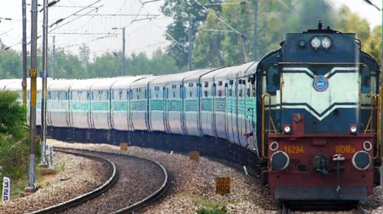 প্ৰধানমন্ত্ৰীৰ মুখত বুলেট ট্ৰেইন, বাস্তৱত ৰে’ল চলে ৰোড ৰুলাৰৰ গতিৰেঃ খোদ বিজেপি নেত্ৰীৰ ক্ষোভ, ভিডিঅ’