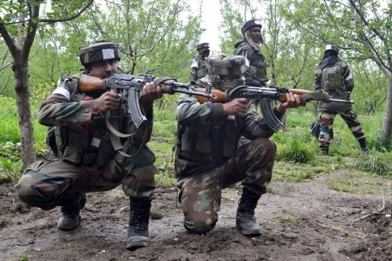 ম্যানমাৰ সীমান্তত ভাৰতীয় সেনাৰ ‘অপাৰেশ্যন ছানৰাইজ’, চীন সমৰ্থিত সন্ত্ৰাসবাদী সংগঠনৰ ১০ শিৱিৰ ধ্বংস
