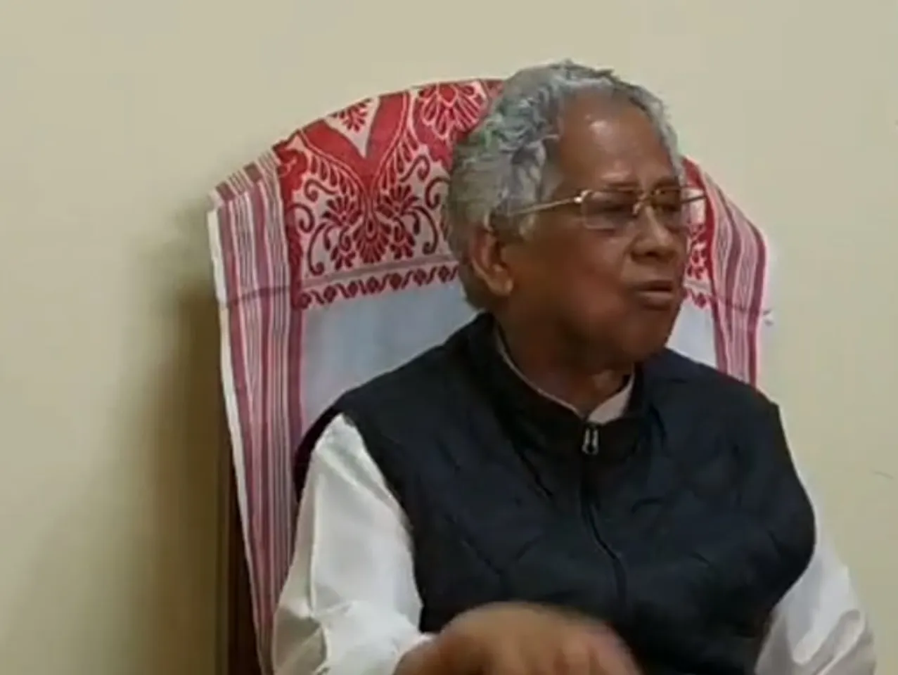 বিজেপিৰ দিনত সাধাৰণ লোকৰ মৃত্যু হৈছে কাশ্মীৰত!