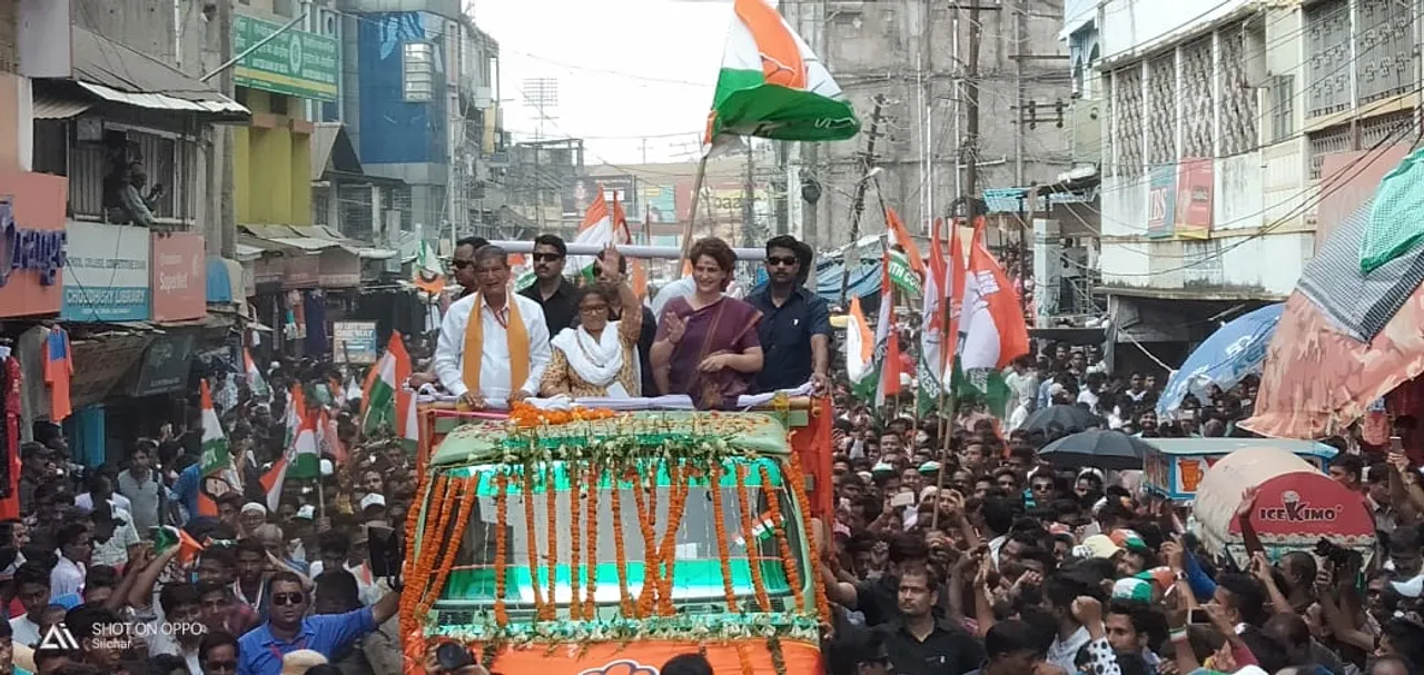 শিলচৰত প্ৰিয়ংকা গান্ধীৰ বিশাল ৰোড শ্ব’, কি ক’লে ভাষণত…