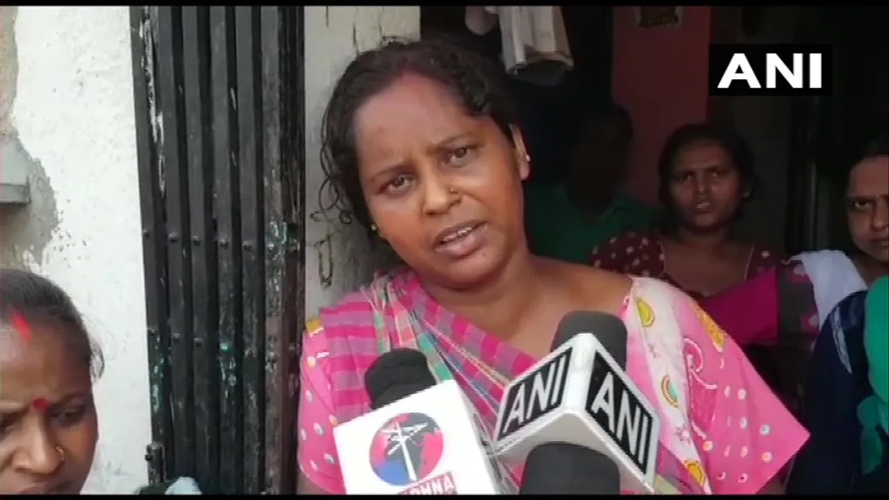 পশ্চিমবংগত দুৰ্বৃত্তৰ গুলীচালনাত নিহত বিজেপি কৰ্মীৰ পত্নীক প্ৰধানমন্ত্ৰীৰ শপতগ্ৰহণ অনুষ্ঠানলৈ নিমন্ত্ৰণ…