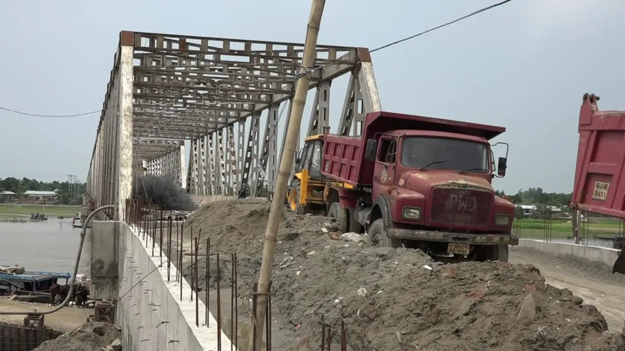 চাৰি বছৰে সম্পূৰ্ণ নহ’ল ৪৭ কোটি টকীয়া হাটশিঙিমাৰীৰ সুখচৰ-বেপাৰিপাৰা দলং…