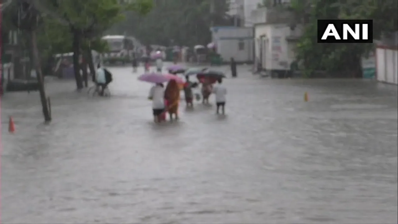 কৃত্ৰিম বানৰ কৱলত আগৰতলা…