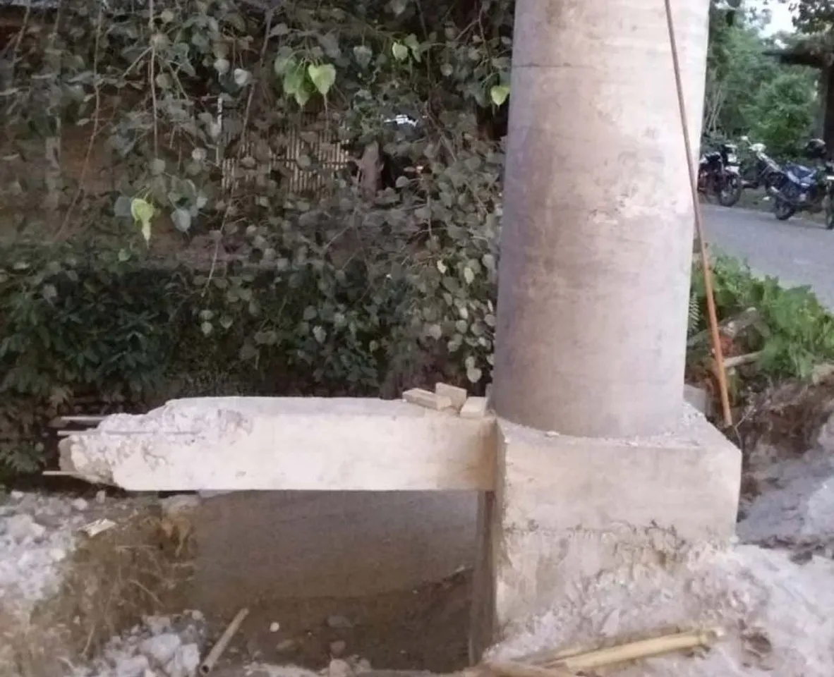 নাৰায়ণপুৰত অঘটন, দুৰ্বৃত্তই ভাঙিলে মাধৱদেৱৰ জন্মস্থান উজীৰৰ টোল সংযোগী পথৰ তোৰণ, তীব্ৰ প্ৰতিক্ৰিয়া