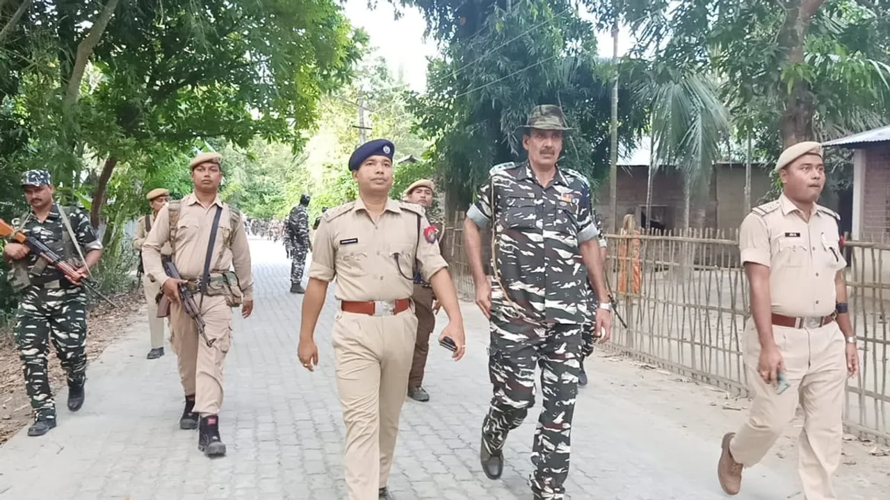 এন আৰ চিৰ পূৰ্বে চেঙাত বৰপেটা আৰক্ষী প্ৰশাসনৰ সমদল, অপপ্ৰচাৰৰ ওপৰত চোকা নজৰ আৰক্ষীৰঃ সমীৰণ বৈশ্য