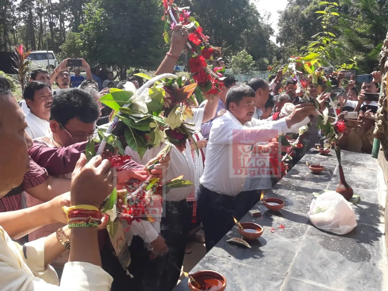 ২০০৫ চনৰ চাৰচিমৰ গণহত্যাৰ ৪১ নিৰীহক সোঁৱৰি স্মৃতিচাৰণ অনুষ্ঠান, VIDEO