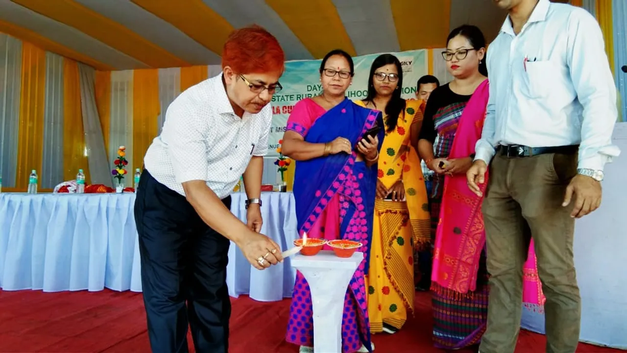 ওদালগুৰিত আত্মসহায়ক গোট মেলাঃ বহিঃৰাজ্যৰ গামোচা-দখনা বন্ধৰ আহ্বান আত্মসহায়ক গোটৰ…