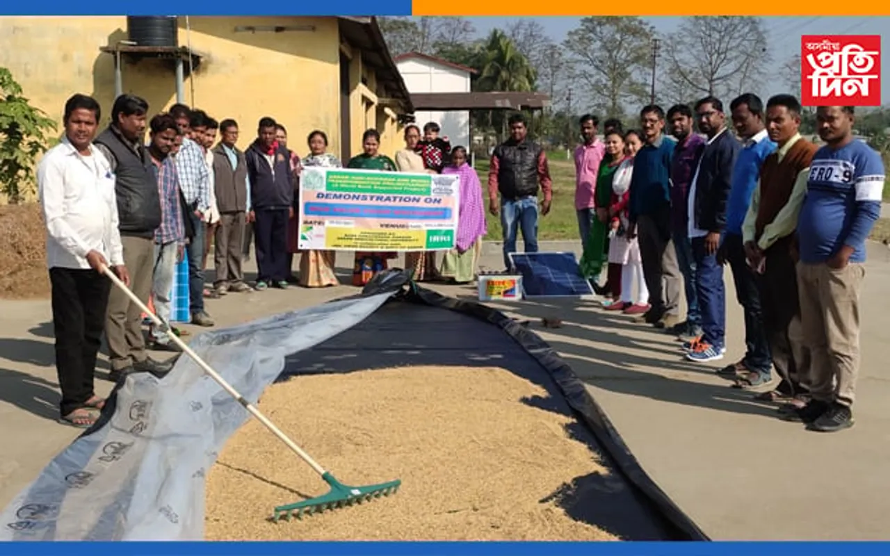 কৃষি গৱেষণা কেন্দ্ৰ চিলঙনীত ধান খেতিৰ বিষয়ক যান্ত্ৰিকীকৰণৰ প্ৰদৰ্শনমূলক প্ৰশিক্ষণ…