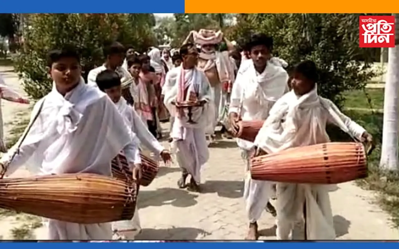 মহাপুৰুষ শ্ৰীশ্ৰীমাধৱদেৱৰ জন্মস্থান লেটেকুপুখুৰীত দৌল উৎসৱ উদ্‌যাপন