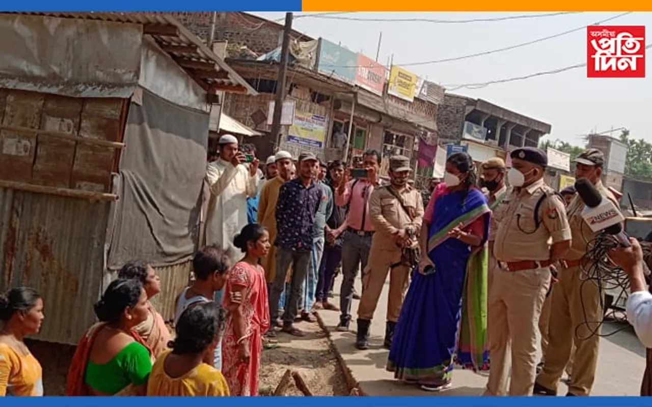 ভোটাৰক ভীতি প্ৰদৰ্শন কৰা ৰাজনৈতিক দলক সতৰ্ক কৰিবলৈ কাছাৰত সেনা আৰু আৰক্ষীৰ ফ্লেগমাৰ্চ