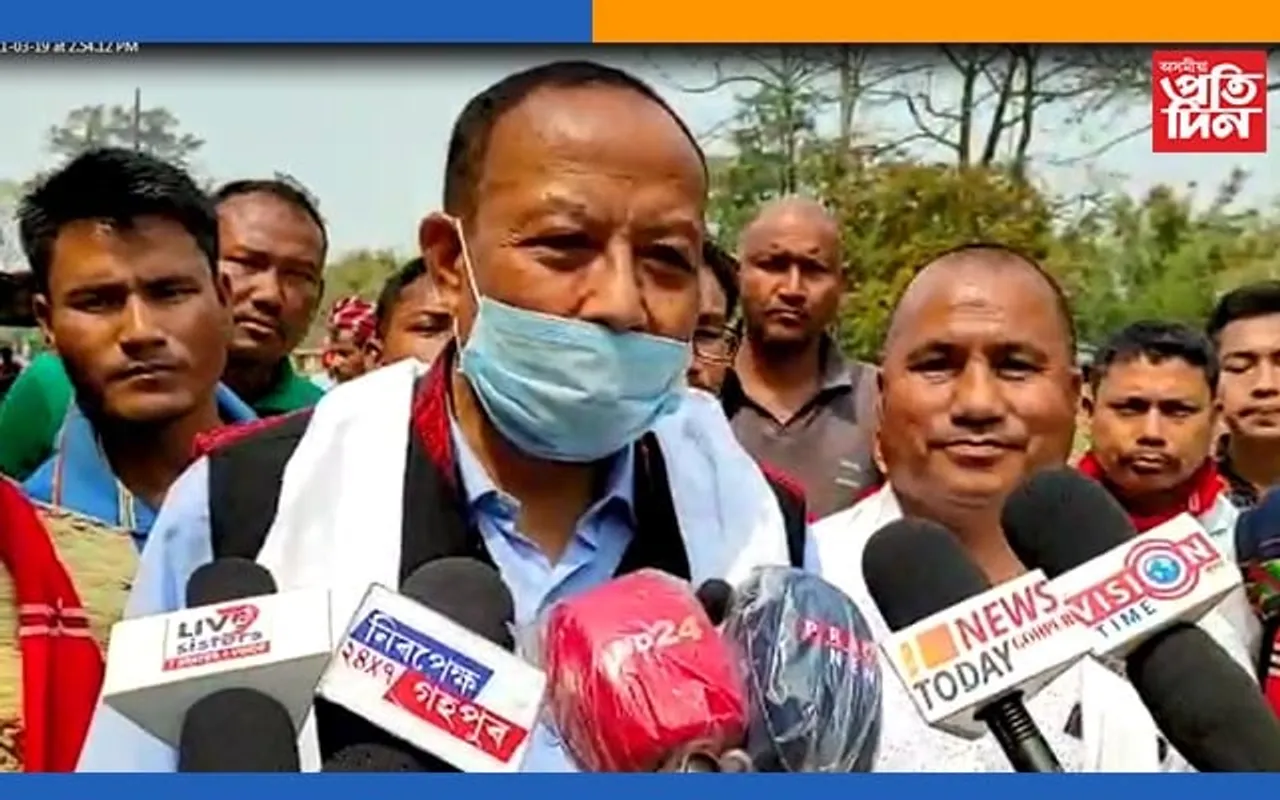 উৎপল বৰাৰ হৈ নিৰ্বাচনী প্ৰচাৰ মিচিং স্বায়ত্ব শাসিত পৰিষদৰ মূখ্য কাৰ্য‍্যবাহী সদস্যৰ…