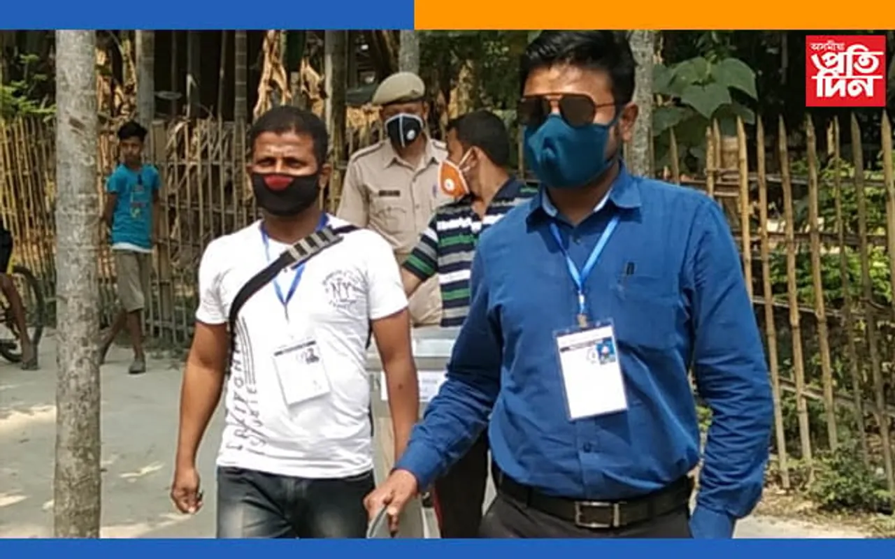 পোষ্টেল বেলট যোগে ভোটাধিকাৰ সাব্যস্ত কৰাৰ সুবিধা প্ৰদান দৰং জিলা প্ৰশাসনৰ…