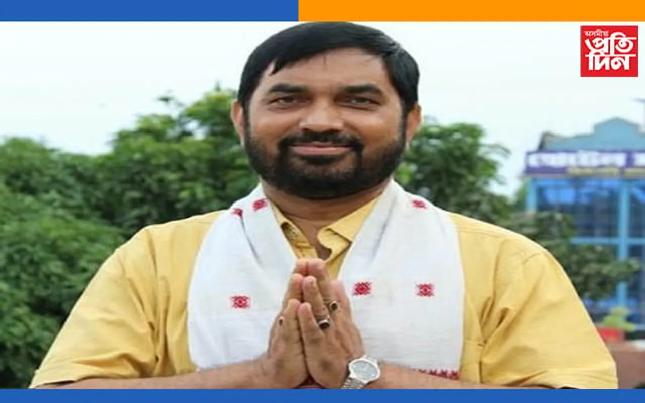 বিজেপিৰ ৰাজ্যিক মুখপাত্র ফণী পাঠকৰ পদত্যাগ,বিজেপিয়ে এলাগী কৰাৰ অভিযোগ…