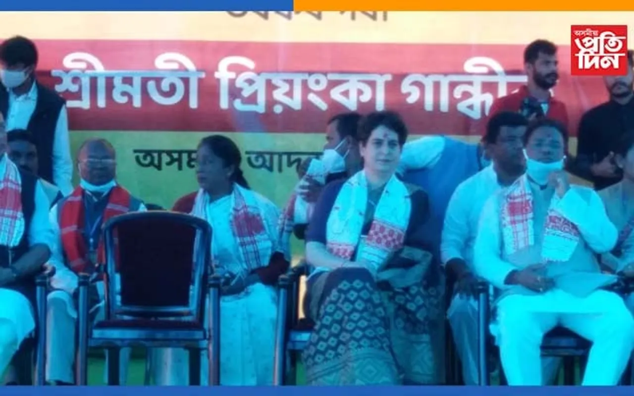 নিৰ্বাচনৰ প্ৰাকক্ষণত স্বচক্ষে দলৰ সাংগঠনিক স্থিতিৰ বুজ ল’লে কংগ্ৰেছ নেত্ৰী প্ৰিয়ংকা গান্ধীয়ে…
