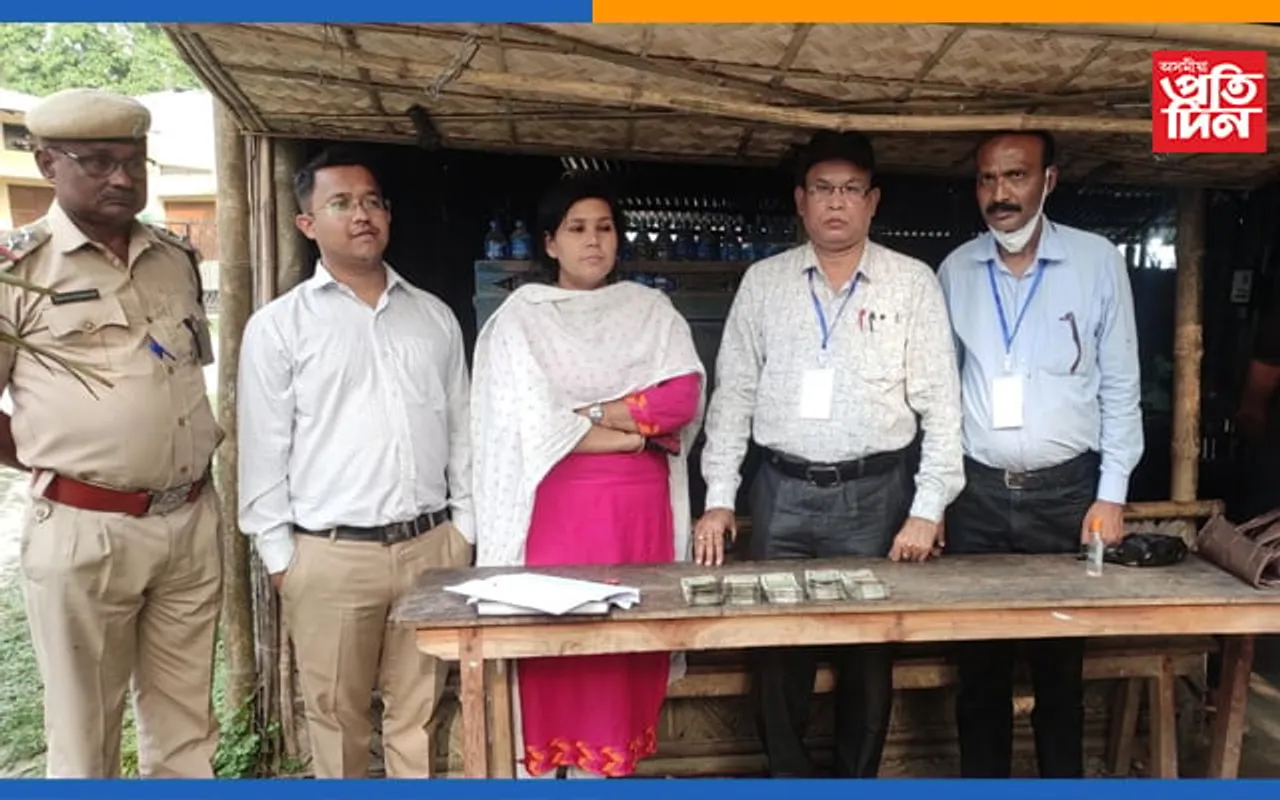 সৰ্থেবাৰীৰ বালাপাৰাৰ ভাৰেগাঁৱত ২ লক্ষাধিক টকা জব্দ…