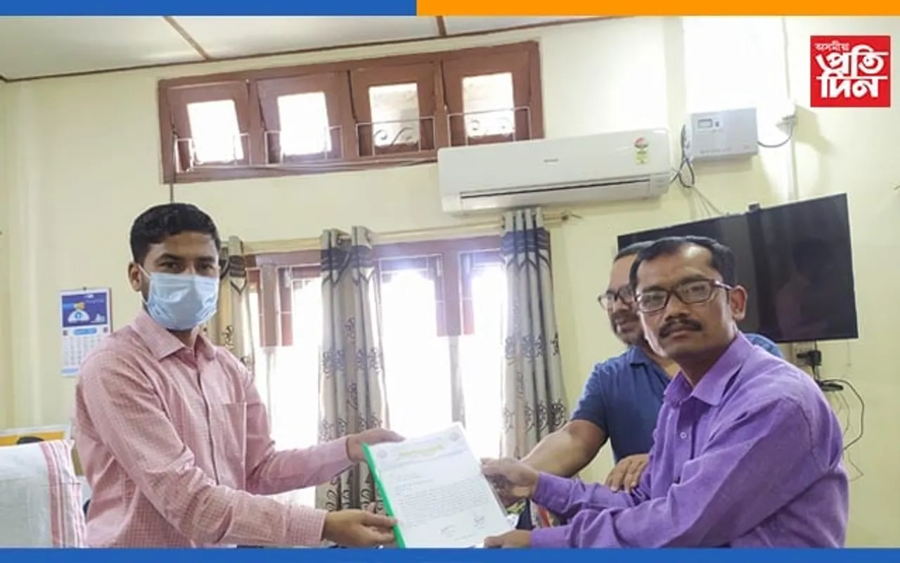 সাংবাদিকক মন্ত্ৰী পীয়ুষ হাজৰিকাৰ ভাবুকি দিয়া সন্দৰ্ভত ধনশিৰি আপকুৰ ৰাজ্যপাললৈ স্মাৰক পত্ৰ প্ৰেৰণ