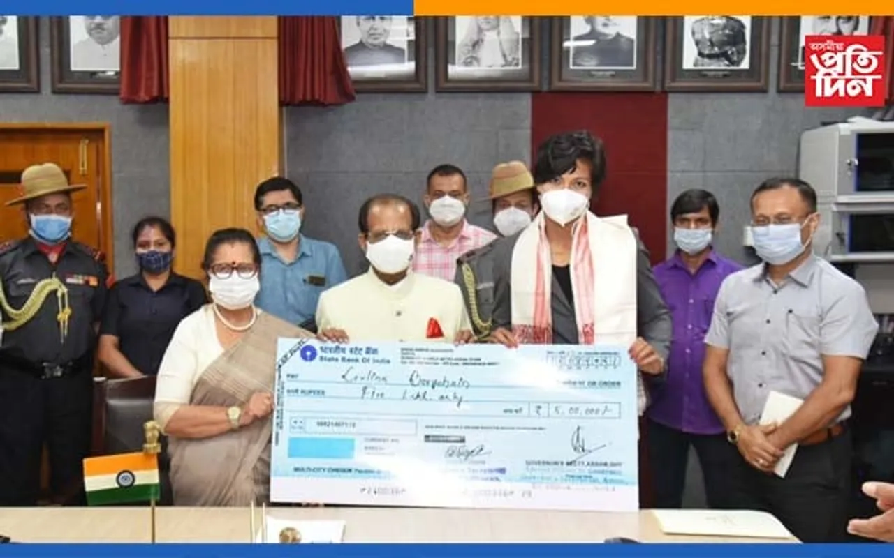 ৰাজ ভৱনত লাভলীনাক ৫ লাখ টকাৰ চেক প্ৰদান ৰাজ্যপাল অধ্যাপক জগদীশ মুখীৰ…