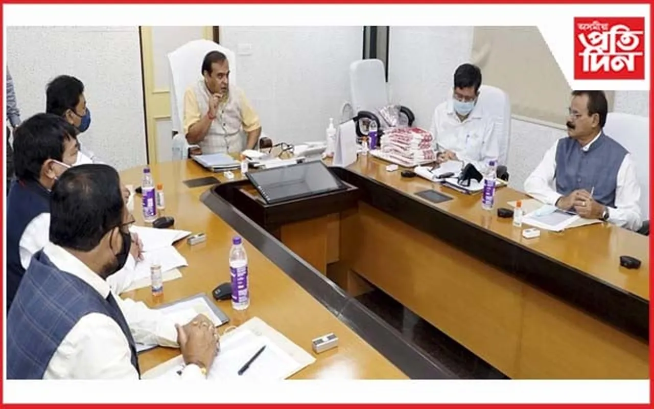 মুখ্যমন্ত্ৰী হিমন্ত বিশ্ব শৰ্মাই বান সাহাৰ্য প্ৰদানৰ বাবে জিলা ভিত্তিত  দায়িত্ব দিলে মন্ত্ৰীসকলক…