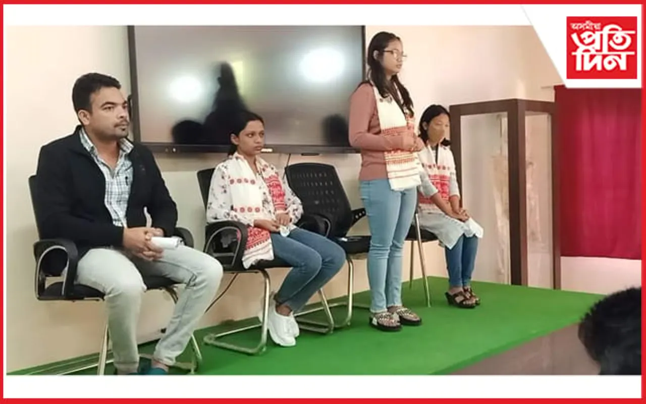 সদ্য ঘোষিত NEET পৰীক্ষাত সফলতা লাভ কৰা শিক্ষাৰ্থীৰে ছাত্ৰ-ছাত্ৰীৰ ভাৱ বিনিময় অনুষ্ঠান…