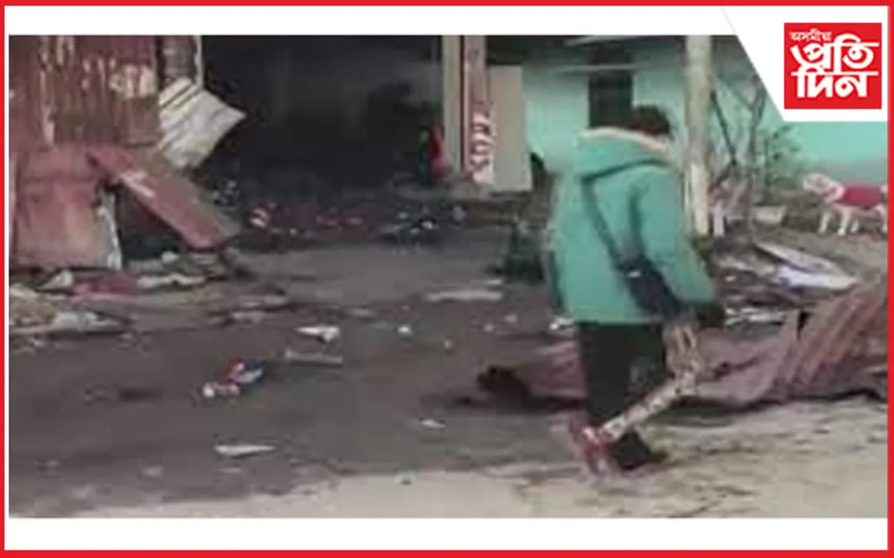 ইম্ফলত পুৱাই প্ৰচণ্ড বিস্ফোৰণ…