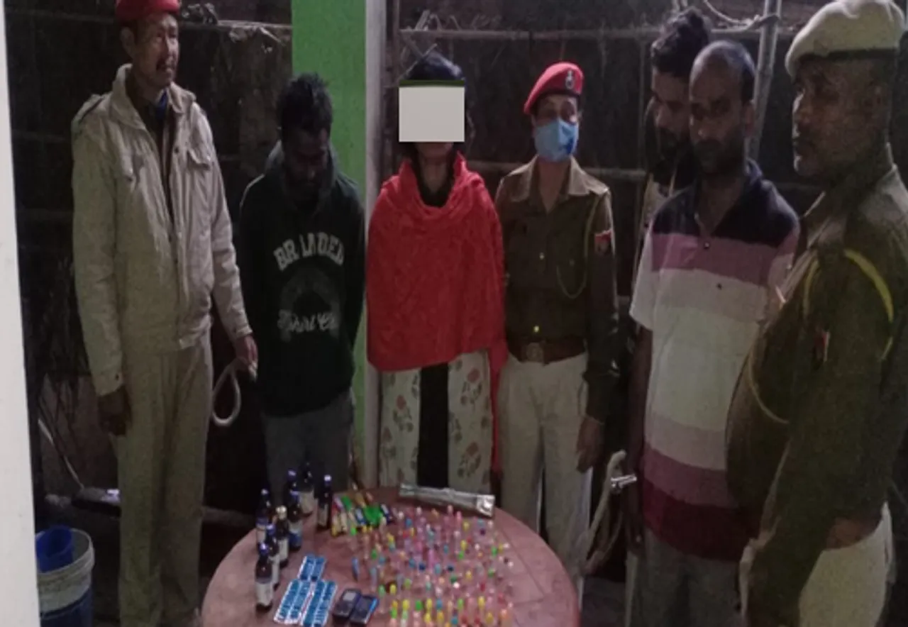মৰিকলঙৰ পৰা মহিলা সহ দুই ড্ৰাগছ ব্যৱসায়ীক আটক আৰক্ষীৰ…
