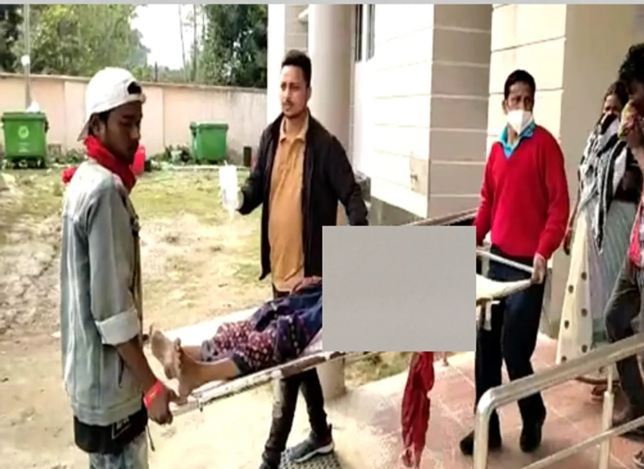 বোকাখাতত লোমহৰ্ষ ঘটনা, দাৰ ঘাপত আহত…