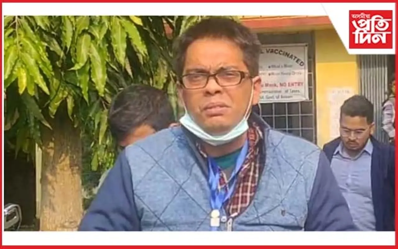 মৰিগাঁৱত উ‍ৎকোচ বিচাৰি আটক কৰ পৰিদৰ্শক শোণিত বৰঠাকুৰ…