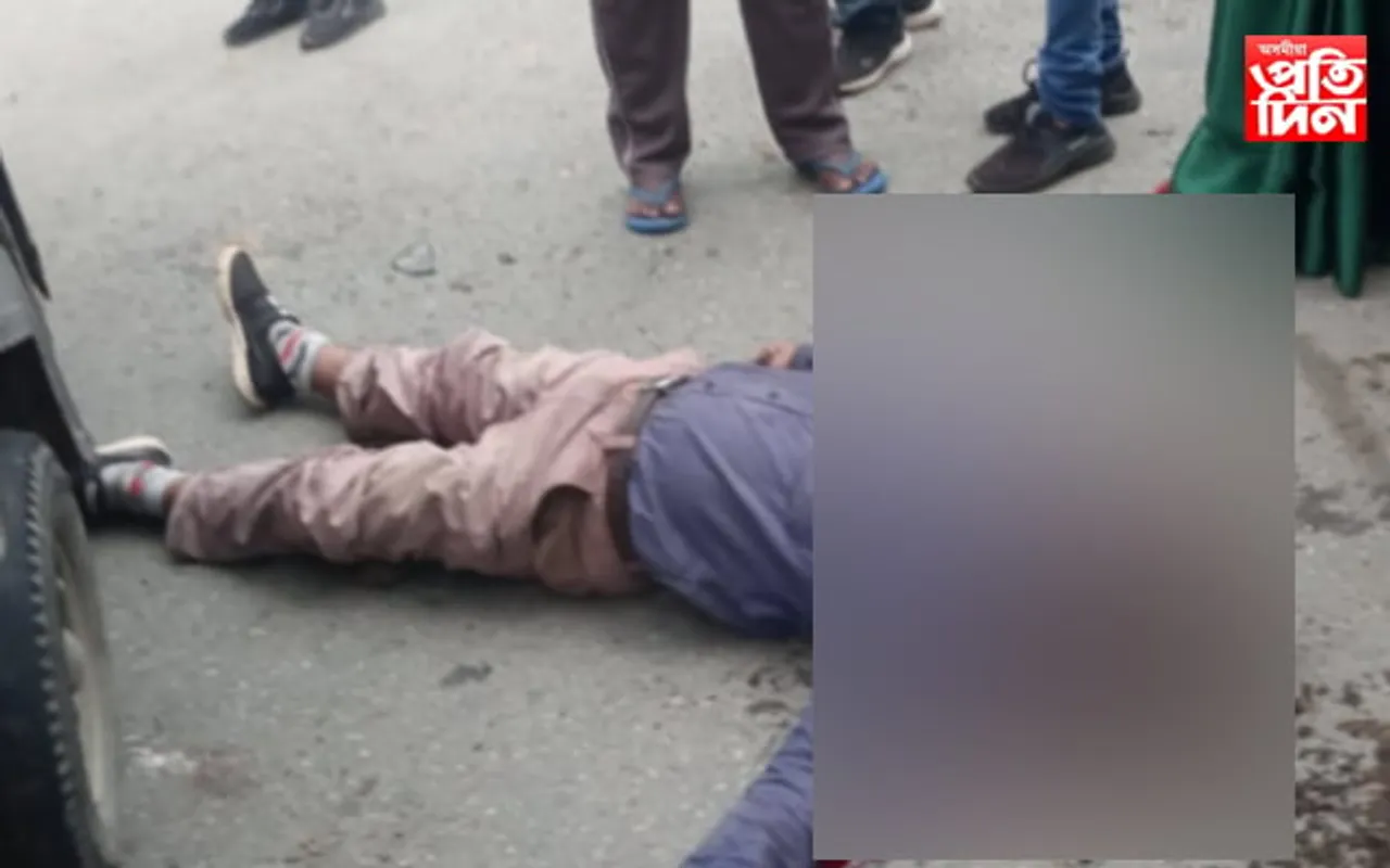 মাৰ্ঘেৰিটাত ভয়ংকৰ পথ দুৰ্ঘটনা, থিতাতে নিহত  এজন অ’ট চালক …..