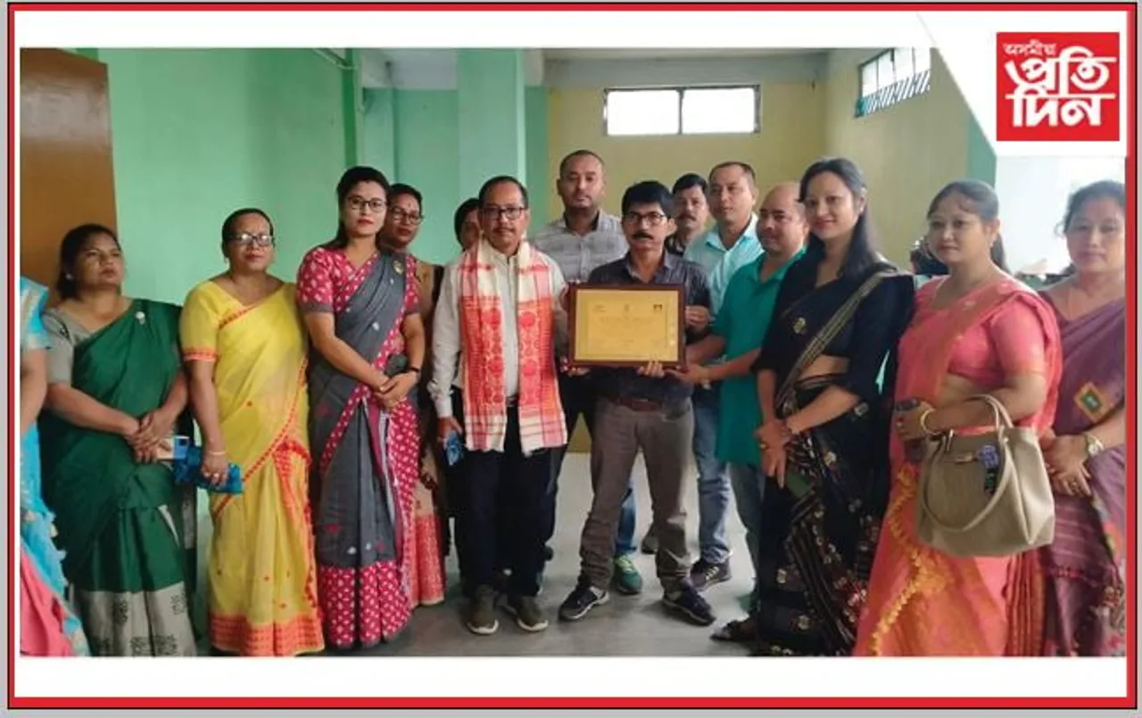 নাহৰকটীয়া জয়পুৰ উন্নয়ন খণ্ডলৈ ৰাষ্ট্ৰীয় পুৰস্কাৰ…