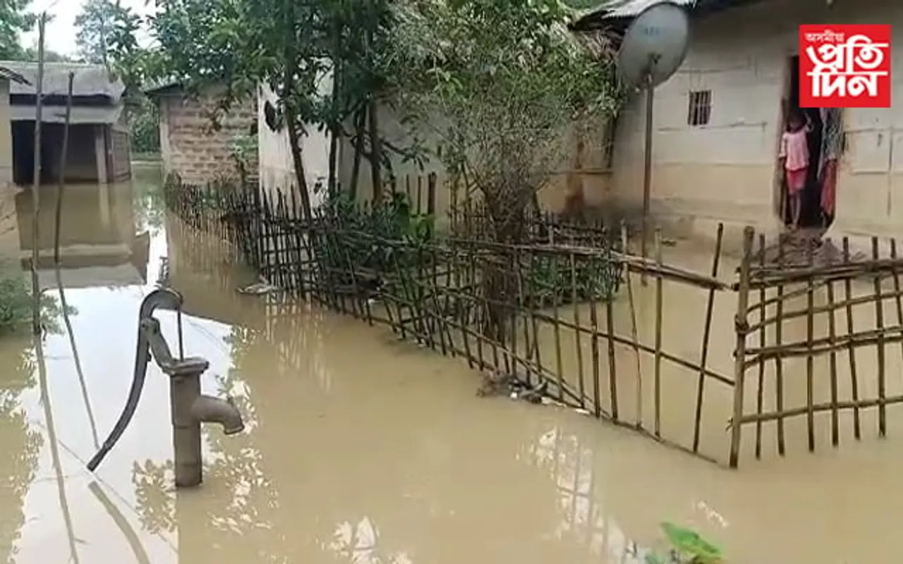 হাফলঙলৈ যাব দুই মন্ত্ৰীঃ হেলিকপ্টাৰেৰে চলিব উদ্ধাৰ অভিযান…