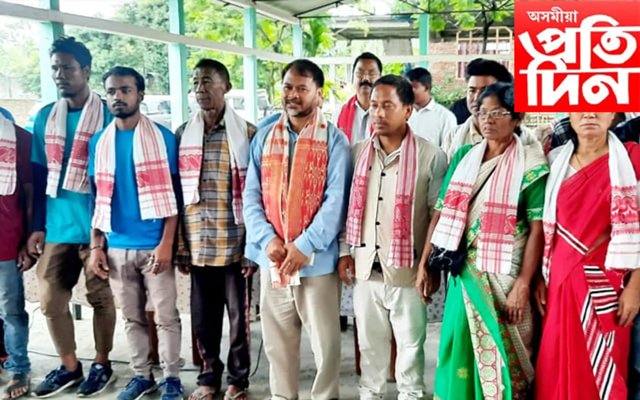 হিমন্ত চৰকাৰৰ এবছৰীয়া খতিয়ান এটা বৃহৎ শূন্যঃ  অখিল গগৈ