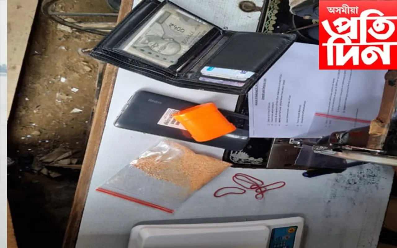 পলাবলৈ চেষ্টা কৰোঁতেই পুনৰ ড্ৰাগছ সৰবৰাহকাৰীলৈ আৰক্ষীৰ গুলী…