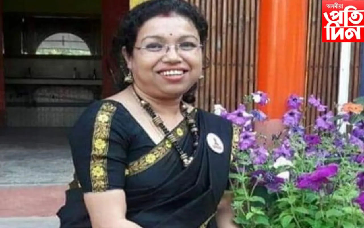 নগাঁৱৰ শিক্ষণ মহাবিদ্যালয়ৰ অধ্যাপিকা গায়ত্ৰী ভৰালীৰ মৃত্যু