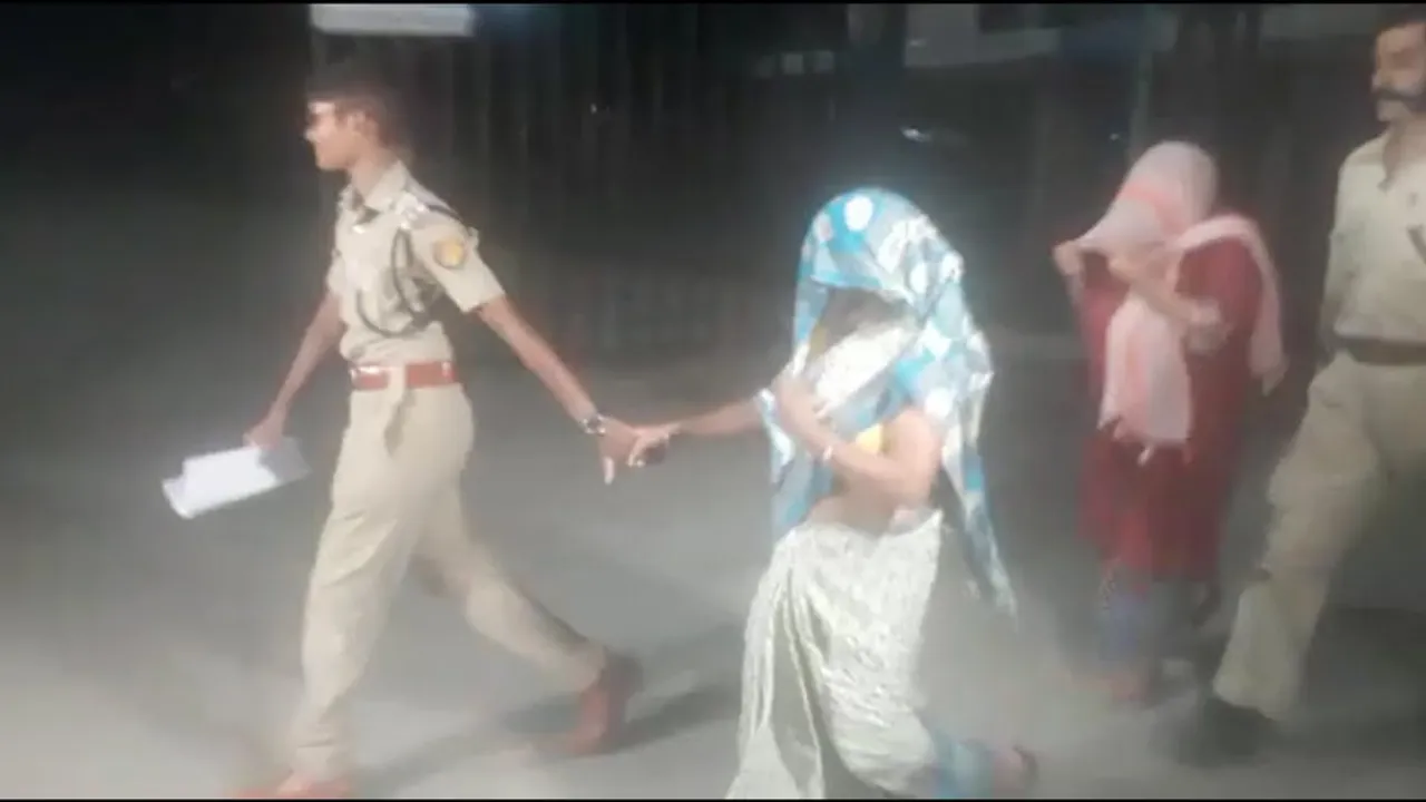 শিশু চুৰি কৰাৰ সন্দেহত ২ মহিলা আটক…